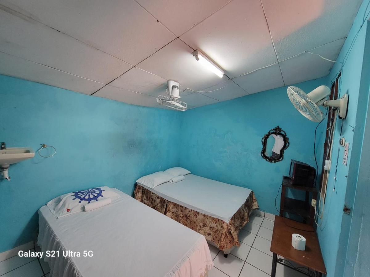 Hostel Rossy San Juan del Sur Exterior photo